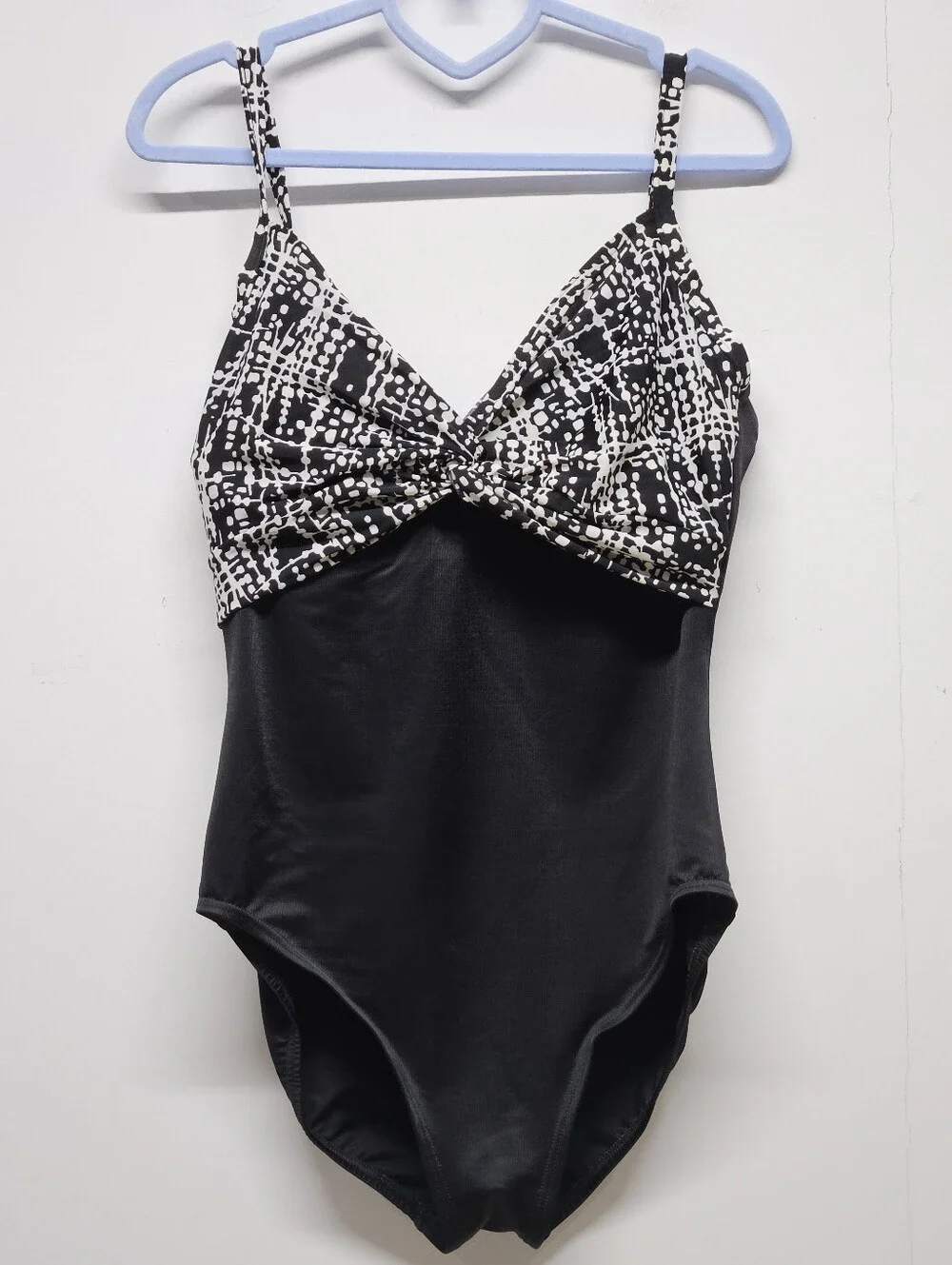 Miraclesuit Roswell Crosstown Traffic Underwire One Piece Swimsuit Size 14